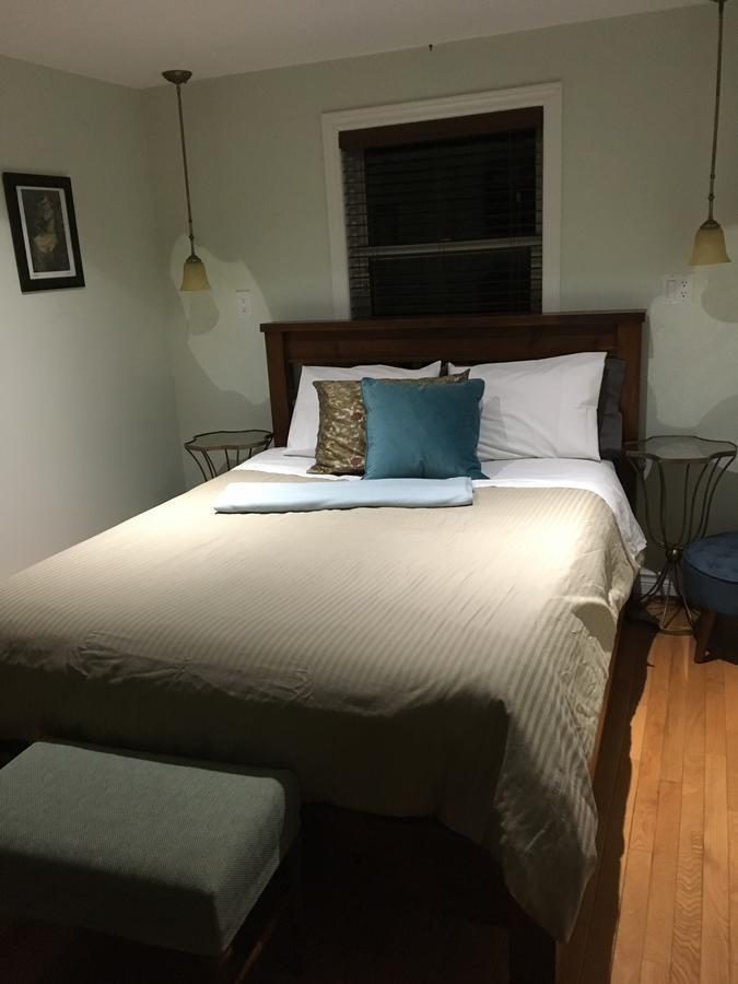 Finlay House Bed And Breakfast Niagara - On - The - Lake Exteriör bild
